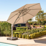 Zeus LED 3.5M Round Cantilever Parasol / Beige Zeus LED 3.5M Round Cantilever Parasol / Beige