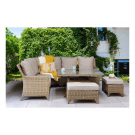 SARAH Corner Dining in Nature