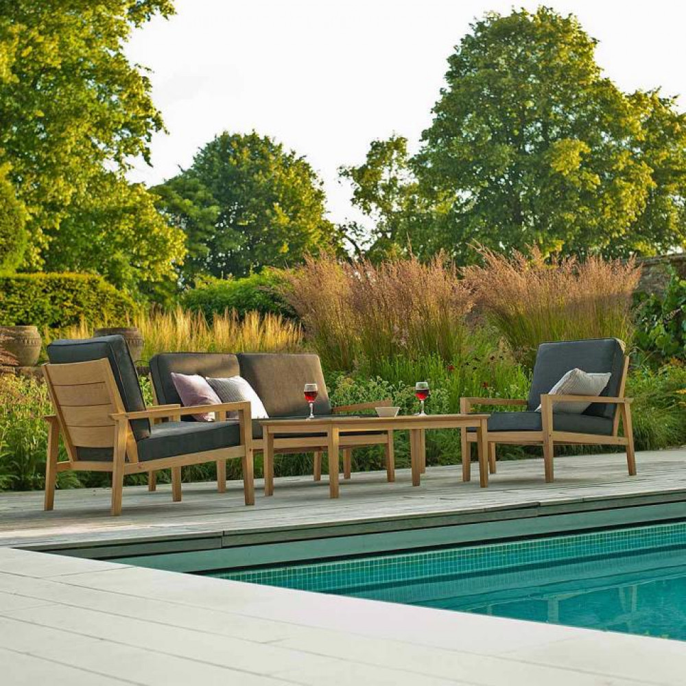 Alexander Rose Roble Lounge Set Alexander Rose Roble Lounge Set