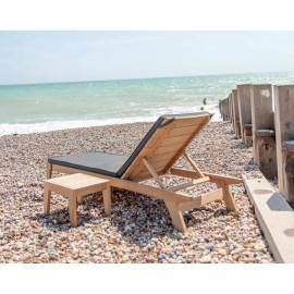 Alexander Rose Roble Sunbed Side Table Alexander Rose Roble Sunbed Side Table