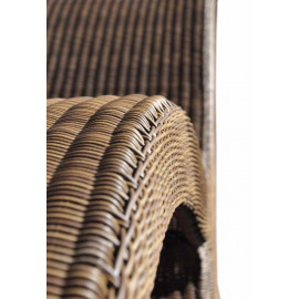 Alexander Rose San Marino Raised Sunbed With Cushion Alexander Rose San Marino Raised Sunbed With Cushion