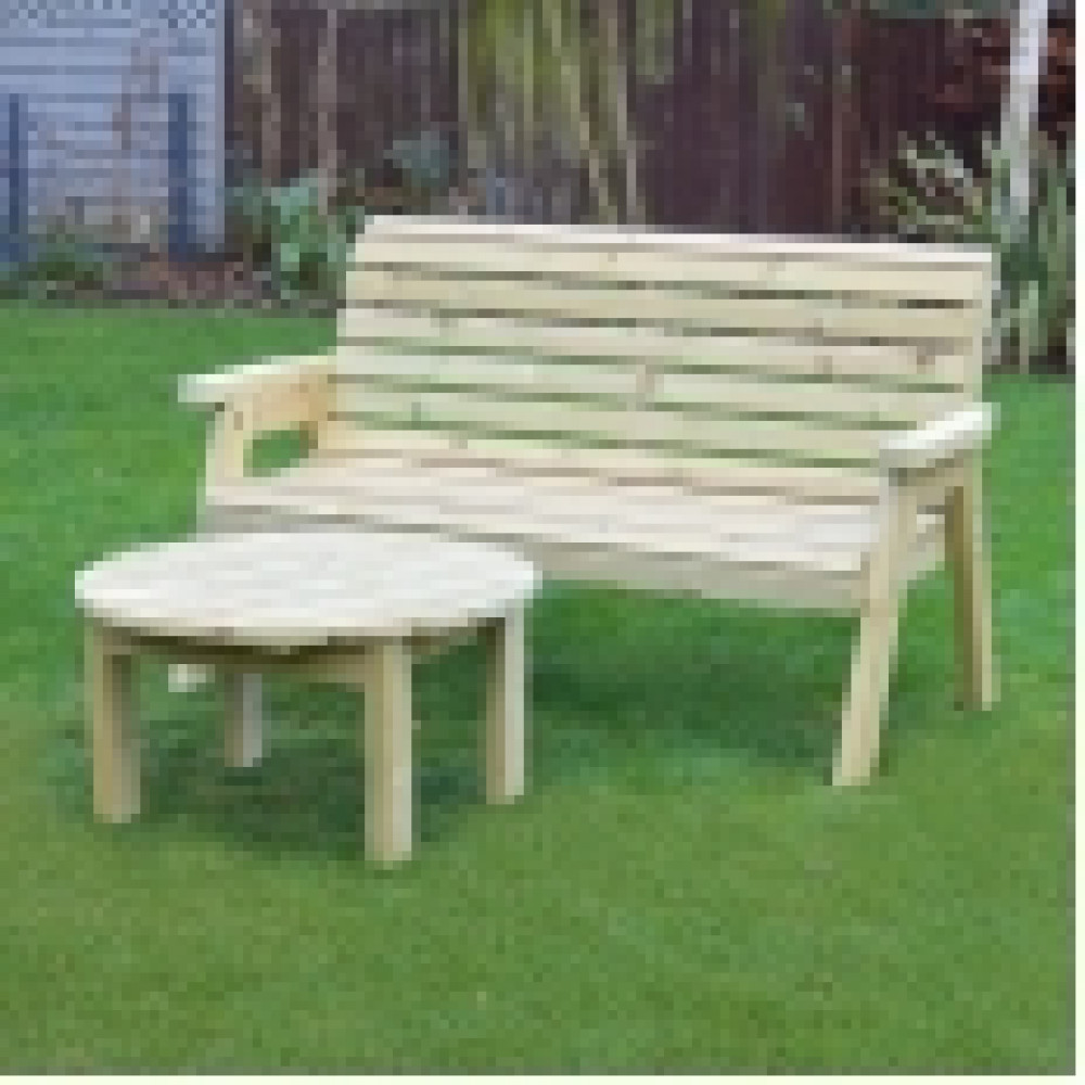 Barrowden Triple Seat with Circular Coffee Table