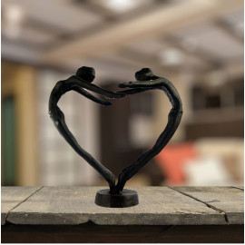 Heart Couple – Elur Iron Figurine