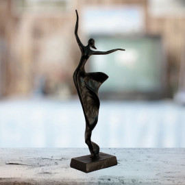 Margot Dancer – Elur Iron Figurine