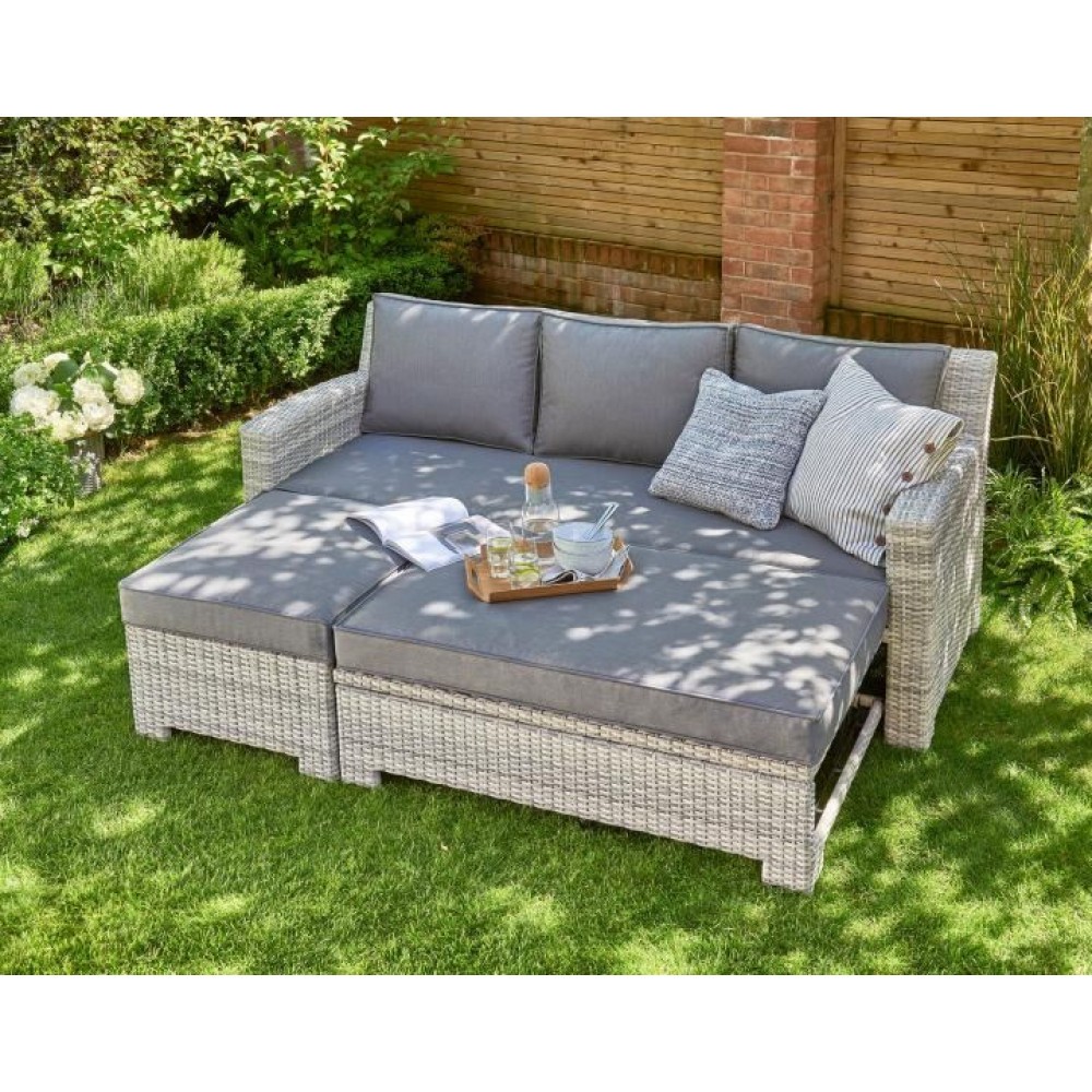 Norfolk Leisure Oxborough Pull Out Lounge Sofa Set