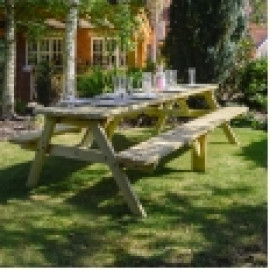 Oakham Rounded Picnic Bench